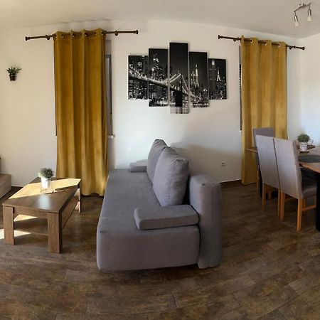 Apartman Toni Novalja Ngoại thất bức ảnh